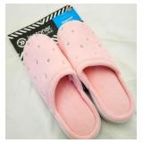 Isotoner NEW House Slippers, Size XL