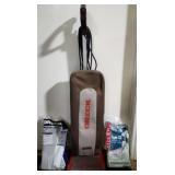 Oreck Upright Vacuum w/ bags