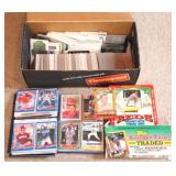 Box lot of assorted baseball cards