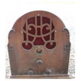 Bridgeton Antique Radio - 18 x 15 x 10.5