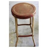 Metal Stool - 12 x 24