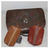 Vintage Luggage & 2 Dopp Kits