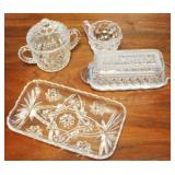 Lot of assorted glass items