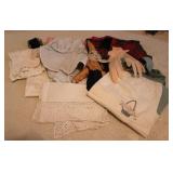 Lot of assorted vintage linens & doll clothes