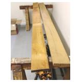 Pair of saw horses and 2 boards