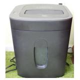 Royal 12 sheet cross shredder