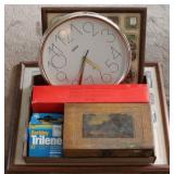 Tray lot of assorted items