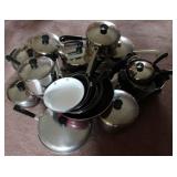 Lot of assorted pots & pans