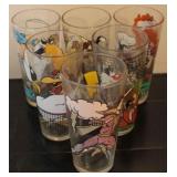 6pc Looney Tunes & Mamel Collector glasses