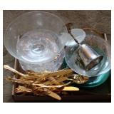 Tray lot of assorted items