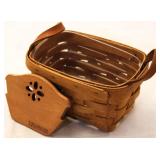 1989 Longaberger Tea basket w/ leather handles