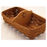1989 Longaberger Bread basket w/ divider