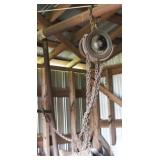 Antique Yale Block w/chain