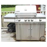 Jenn-Air Propane Grilll w/ Cover