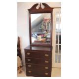 4-Drawer Dresser with Mirror
