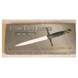 Round Table Daggar in Box