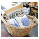 Basket with 3 beach pillows