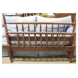 Full Size Bed (No Rails)