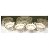 Wedgwood Sandringham 43 pcs