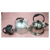 Lot of 3 Teapots