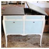 Painted victrola