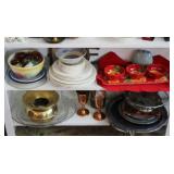 2 Shelves items
