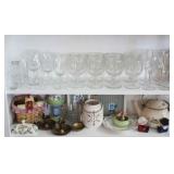 2 Shelves items