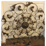 Metal wall hanger