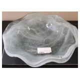 Art glass bowl