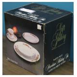Gift Gallery 20 Holiday china set