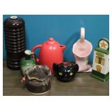 7 Pc pottery group