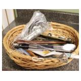 Basket lot of kitchen tools
