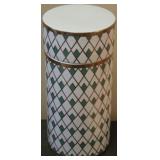 Chelsea House green & white ginger jar
