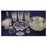 Lot of glassware