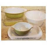 5 pc. Assorted Pyrex Dishes