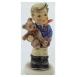 Hummel Christmas Gift figurine - 3"