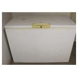Kenmore Model 15 freezer chest- works great