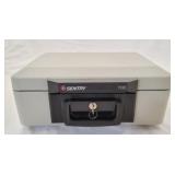 Sentry 1100 Safe w/ Key