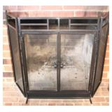 Metal fireplace screen