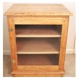 Display case humidor