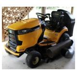 Cub Cadet LX 46" riding lawn mower