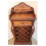 One drawer wine rack stand