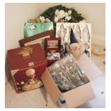 Lot of Assorted Christmas Decorations