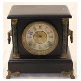 Vintage Sessions mantle clock with key