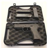 Beretta Px4 Storm .40 Cal. s+w w/ case