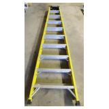Rock River 7ft, 7in Fiberglass/Aluminum Ladder