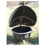 Politron Mineral Feeder on Swivel Stand