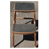 Metal step stool - 16 x 12 x 10