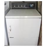 Hot Point dryer - 42 x 25 x 27