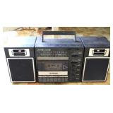 Sanyo AM/FM cassette boom box
